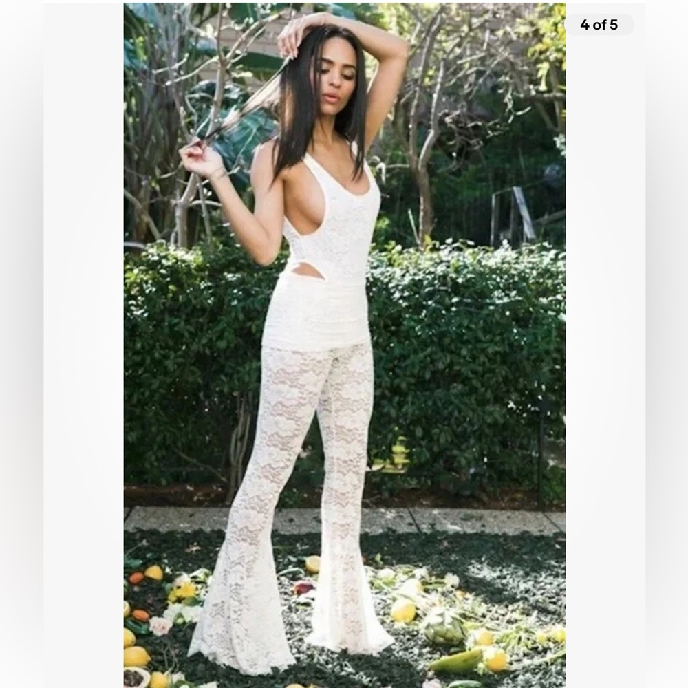 NWT Free People HAH size XS  Blow Your Horn Lace Bell Bottom Pants pink